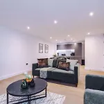 Stylish 2-bed Centre With Parking Appartement Leeds (West Yorkshire)