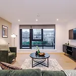 Stylish 2-bed Centre With Parking Appartement Leeds (West Yorkshire)