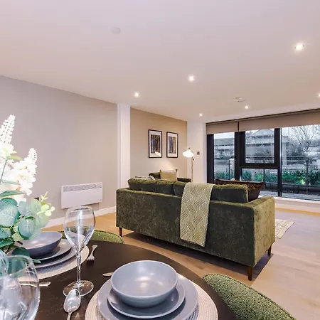 公寓 Stylish 2-Bed City Centre Apt With Parking 利兹