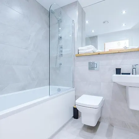 公寓 Stylish 2-Bed City Centre Apt With Parking 利兹