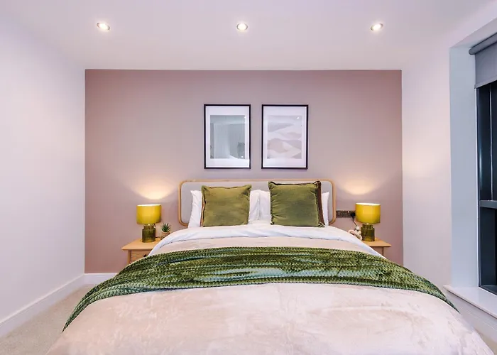 Appartement Stylish 2-bed Centre With Parking