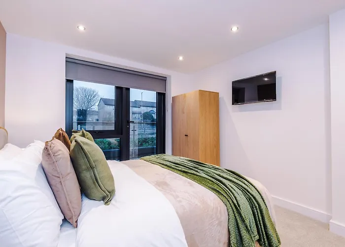 Stylish 2-bed Centre With Parking Appartement *