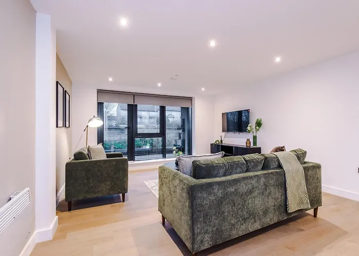 Stylish 2-Bed City Centre Apt With Parking 公寓 利兹